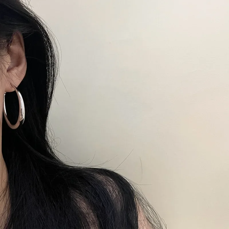 Silver hoop earring set
