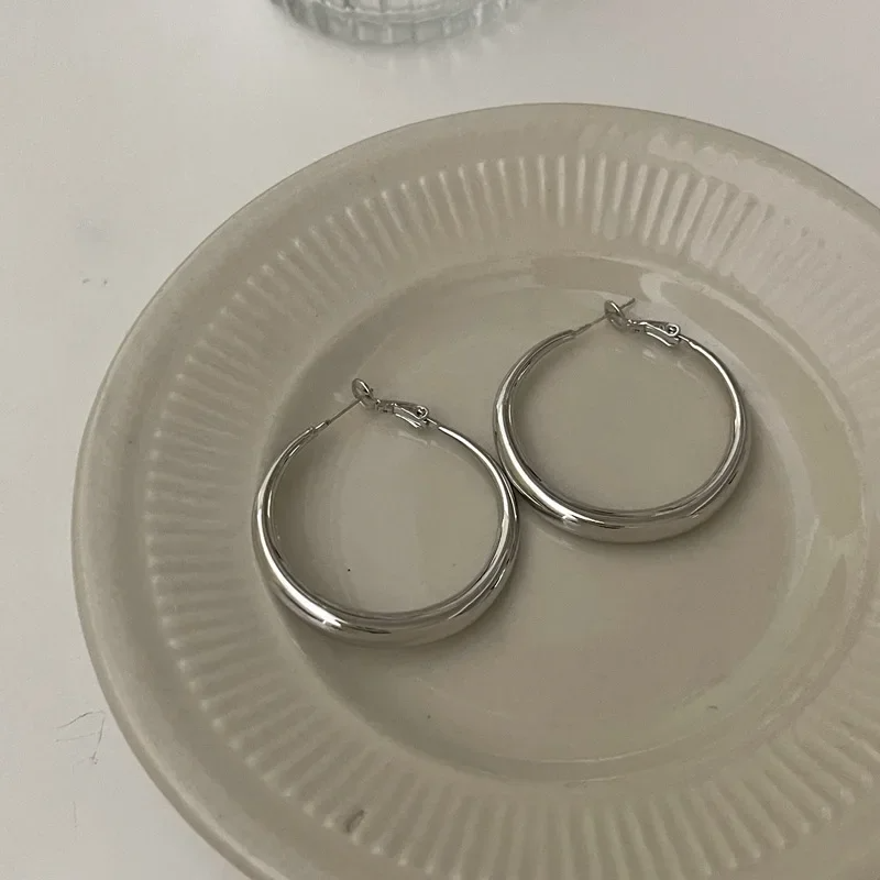 Silver hoop earring set