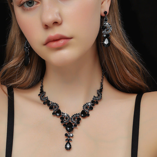 Crystal Black Necklace & Earrings Set