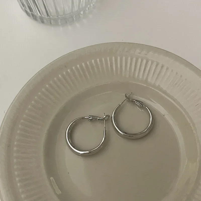 Silver hoop earring set