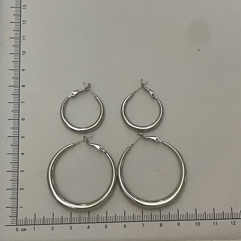 Silver hoop earring set