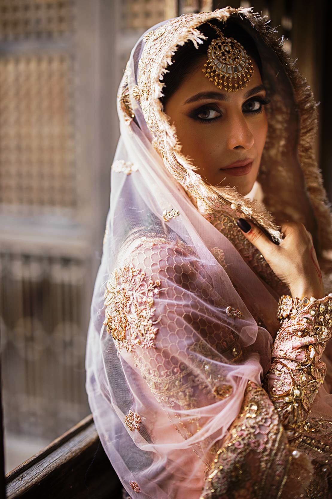 SAHIBA -EK