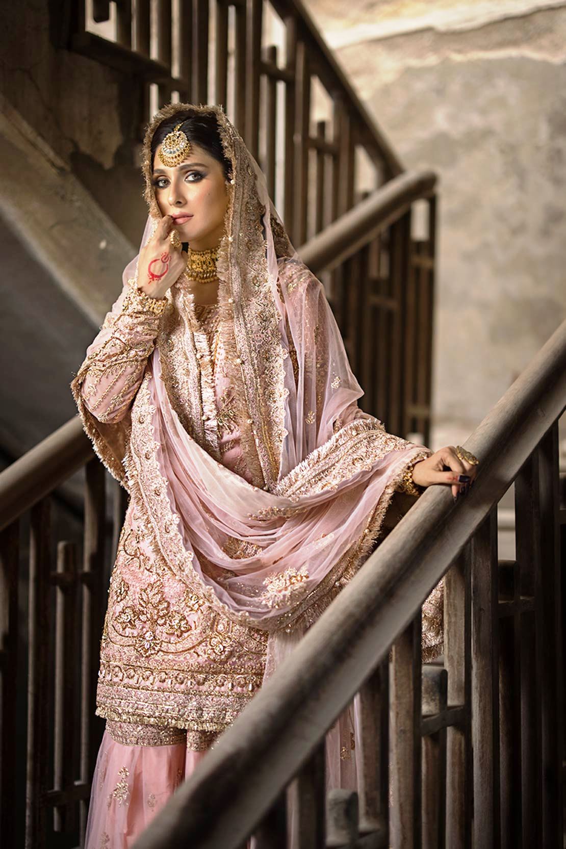 SAHIBA -EK