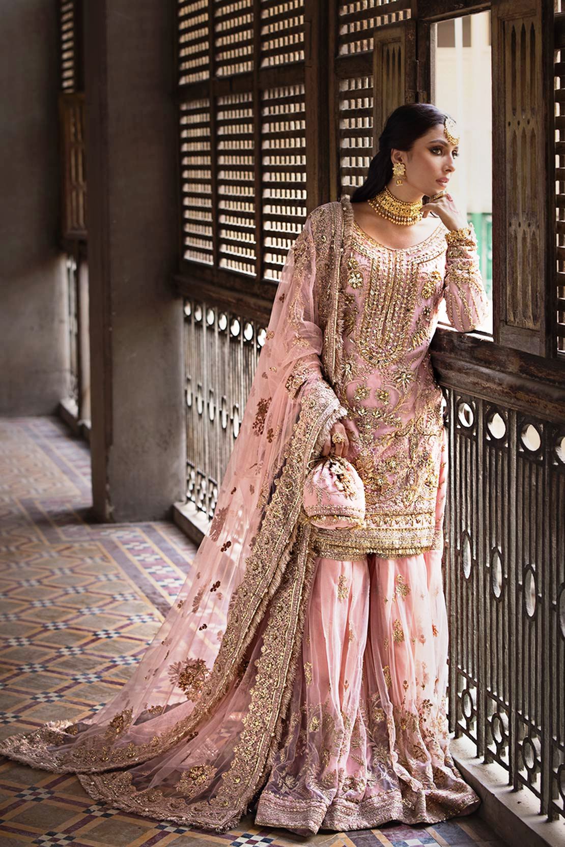 SAHIBA -EK
