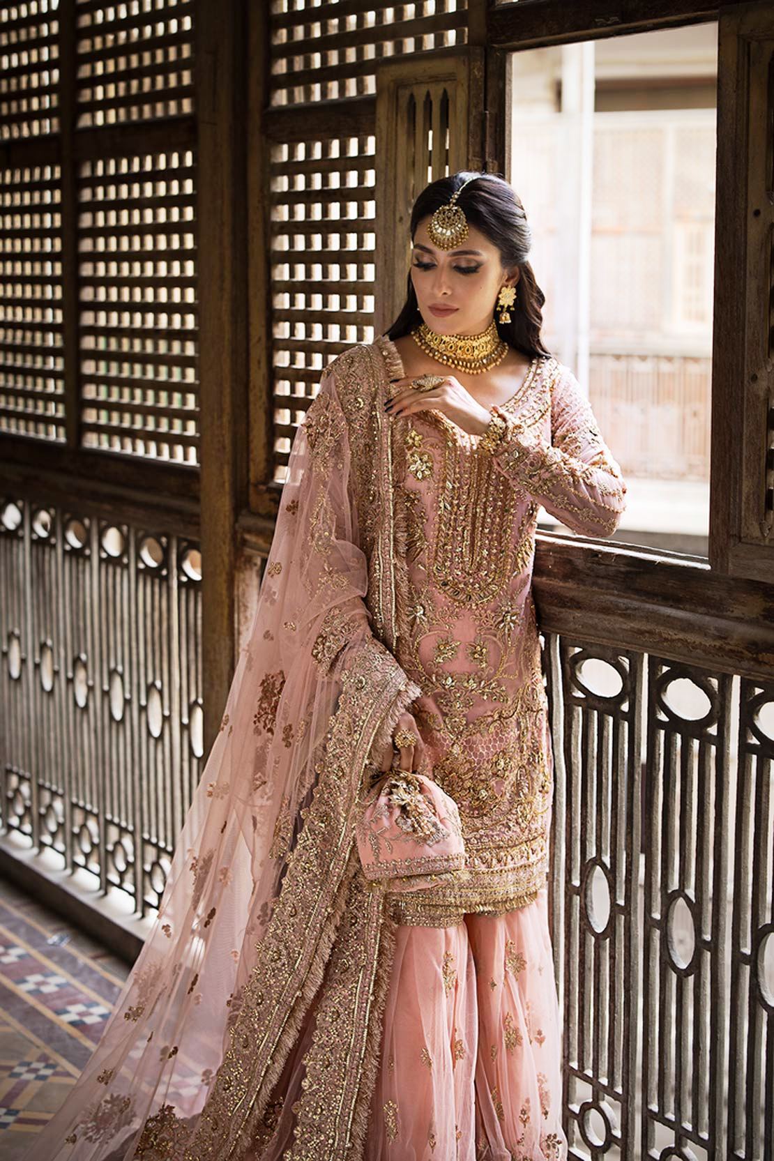 SAHIBA -EK