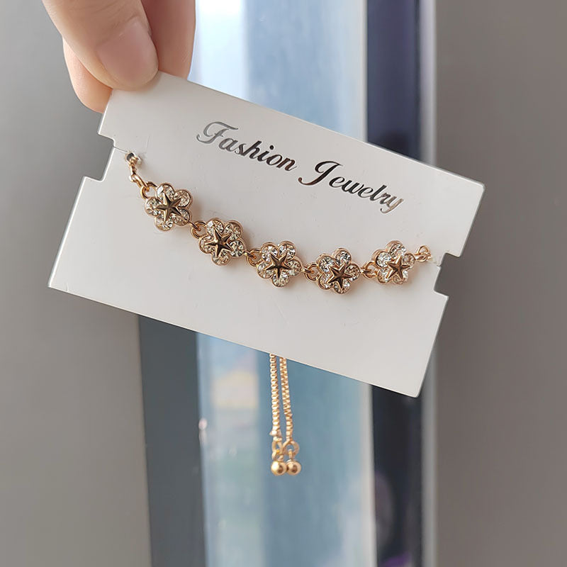 Premium zircon crystal Korean New Fashion Letter Star Pendant Bracelet