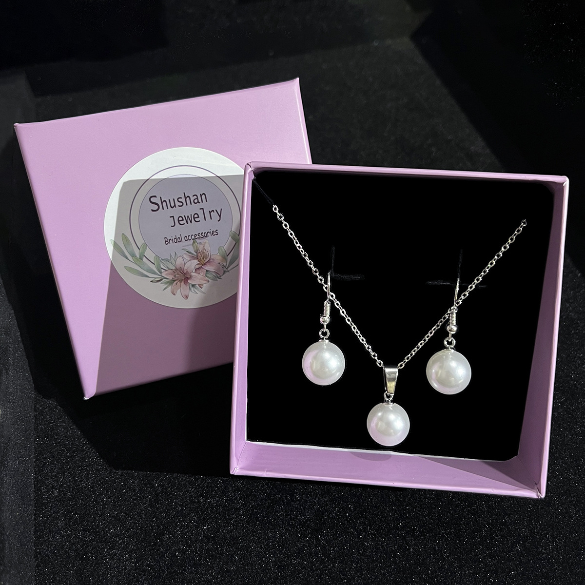 Pearl Pendant Necklace & Earrings Set
