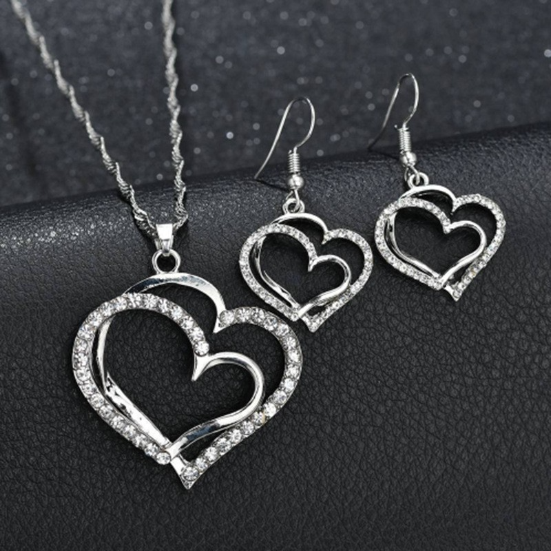 Silver-Plated Double Heart Pendant & Earrings Set – Classic Sparkle