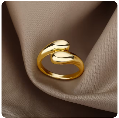 Green Pearl Gold Ring